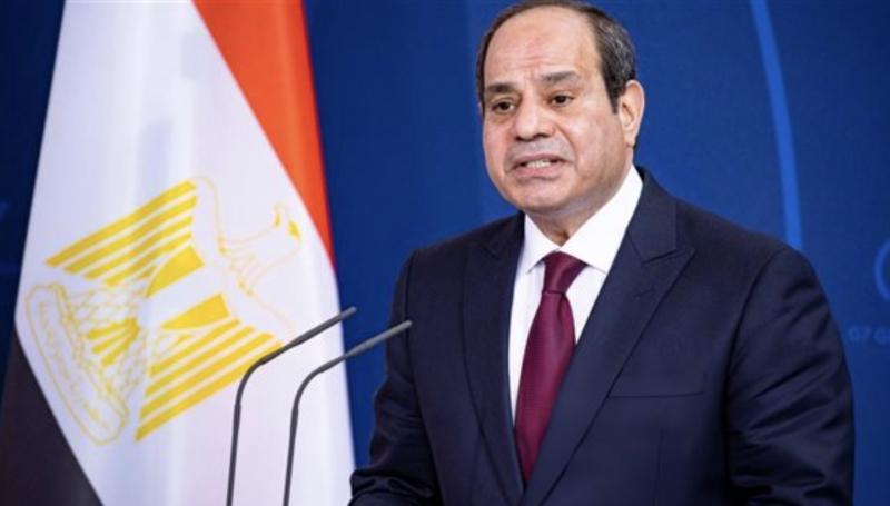 الرئيس السيسي يوجه بإعفاء فئات من العمالة غير المنتظمة من رسوم الشهادات والتراخيص