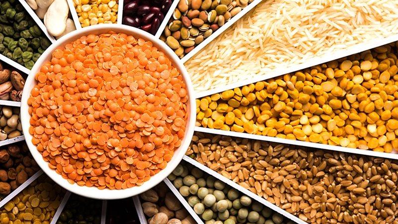 الفول والعدس بكام الكيلو النهاردة.. أسعار البقوليات اليوم الخميس