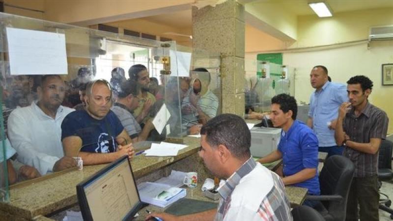 «آخر يوم إجازة».. عودة موظفي الحكومة والقطاع الخاص للعمل غدًا