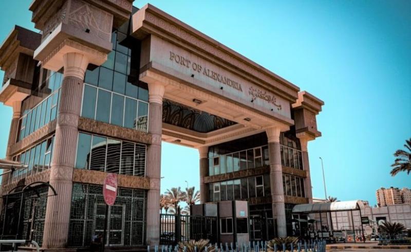 هيئة ميناء الإسكندرية تطرح ممارسة للتأمين على 22 وحدة بحرية لمدة عام
