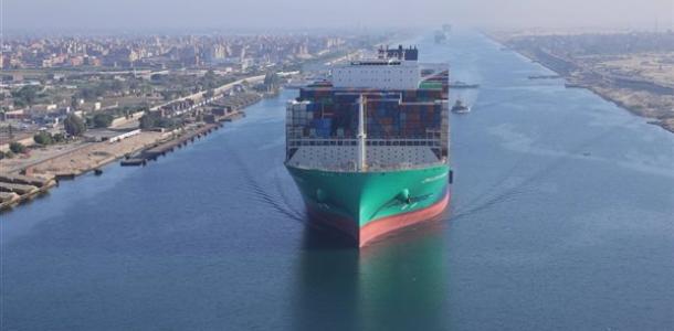 قناة السويس تشهد عبور سفينة الحاويات العملاقة CMA CGM VENDOME لأول مرة