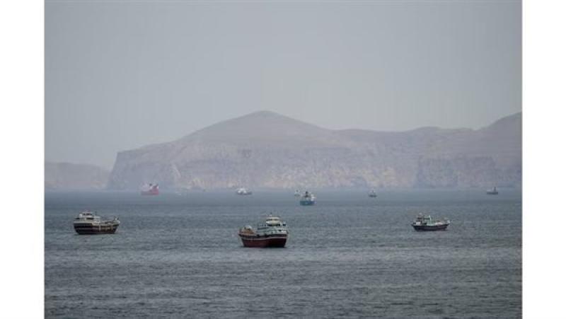 عاجل | الجيش الأمريكي يعلن رسميًا رفع الحصار البحري المفروض على إيران