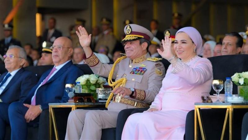 السيدة انتصار السيسي: افتتاح القيادة الاستراتيجية رؤيةً تضع أمن مصر واستقرارها في مقدمة الأولويات