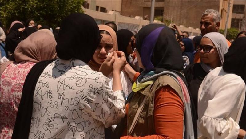 اليوم.. طلاب الثانوية العامة يؤدون امتحاني الفيزياء والتاريخ