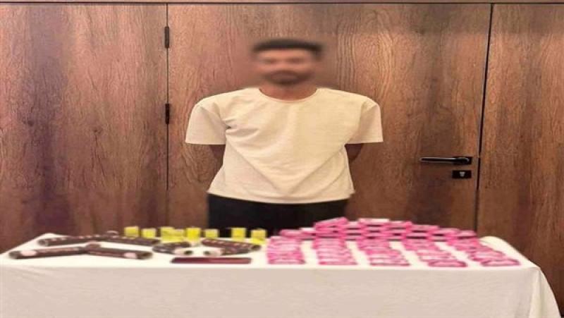 ضبط شخص لقيامه بالترويج لبيع الألعاب النارية بالإسماعيلية